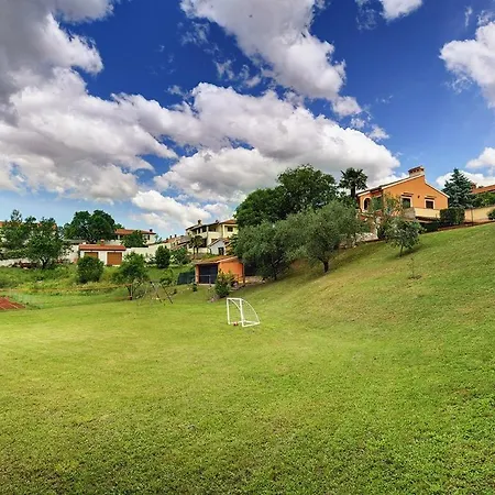 Casa Nicole Apartment